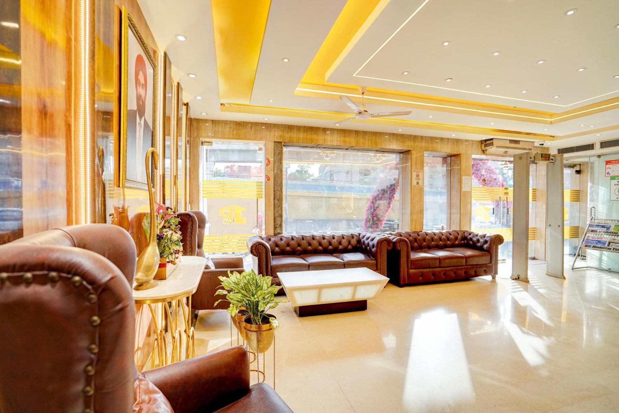 Super Townhouse Jageer Palace Near Mayapuri Chowk 新德里 外观 照片