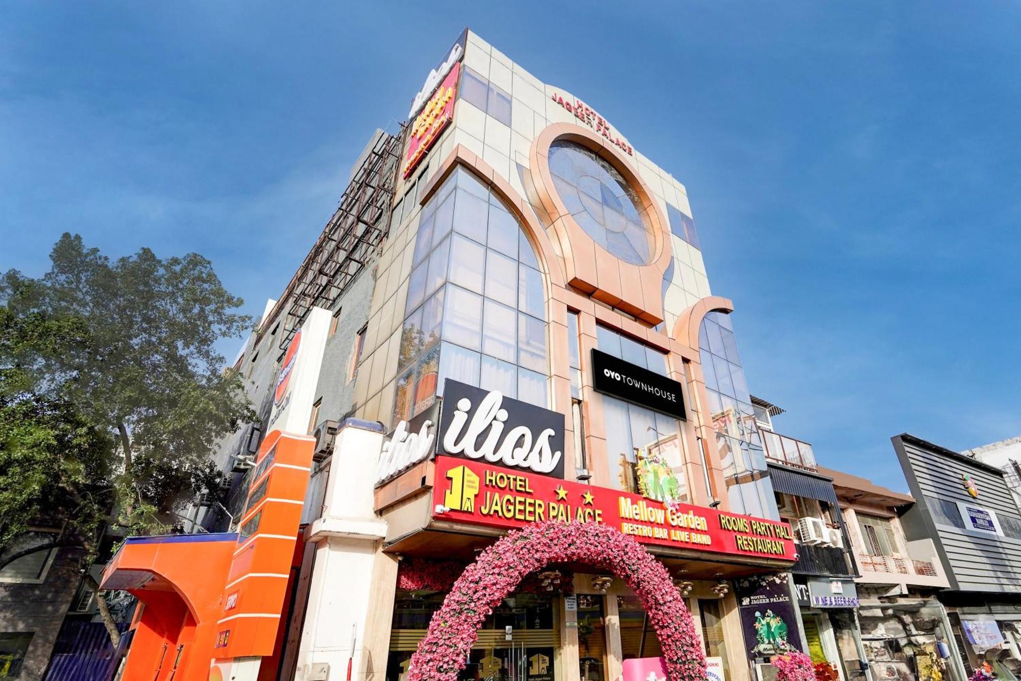 Super Townhouse Jageer Palace Near Mayapuri Chowk 新德里 外观 照片